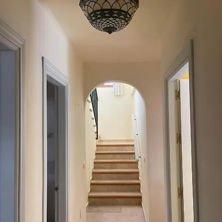 Casa Estrella نيرخا